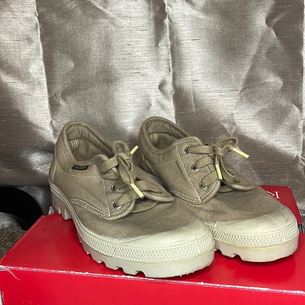 Palladium Shoes